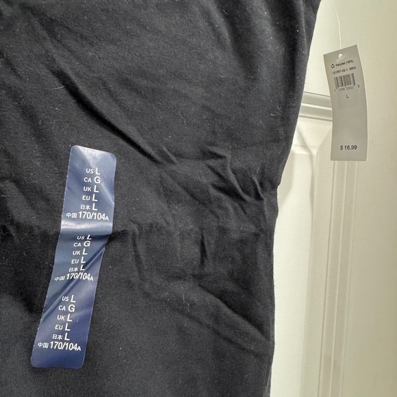 GAP Black Camisole Top - Picture 2 of 6